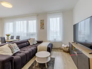 Prodej bytu 3+kk, Praha - Čakovice, Tryskovická, 92 m2