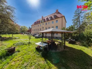 Prodej bytu 3+1, Karlovy Vary, Jiráskova, 74 m2