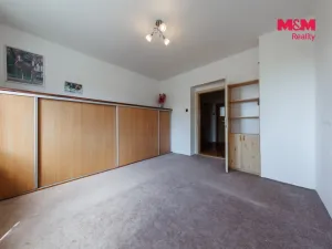 Prodej bytu 3+1, Karlovy Vary, Jiráskova, 74 m2