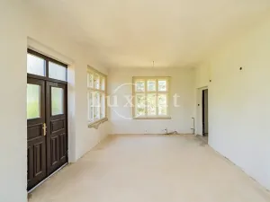 Prodej domu, Žatec, 3000 m2