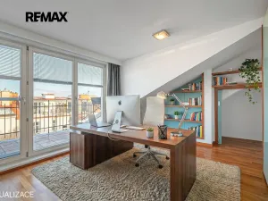 Prodej bytu 3+kk, Praha - Holešovice, Dobrovského, 107 m2