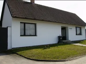 Prodej komerční nemovitosti, Hlavenec, 77 m2