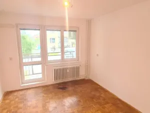 Prodej bytu 3+1, Břeclav, Mendlova, 65 m2