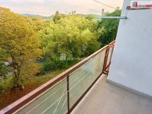 Prodej bytu 3+1, Karlovy Vary - Bohatice, Ostrovská, 76 m2