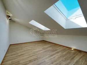 Prodej rodinného domu, Libějovice - Nestanice, 350 m2