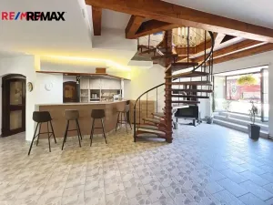 Prodej ubytování, Volary, K. V. Raise, 392 m2