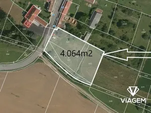 Prodej podílu zahrady, Starý Petřín, 2032 m2
