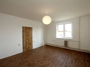 Pronájem bytu 2+1, Ostřešany, Družstevní, 69 m2