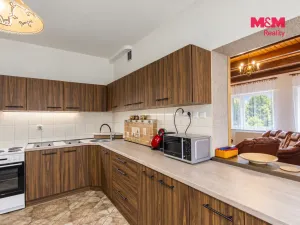 Prodej rodinného domu, Město Albrechtice - Linhartovy, 300 m2