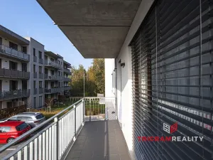 Pronájem bytu 2+kk, Hradec Králové - Nový Hradec Králové, Antonína Petrofa, 46 m2