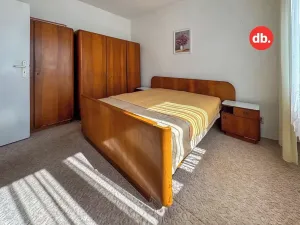 Prodej bytu 2+1, Nová Role, Rolavská, 54 m2
