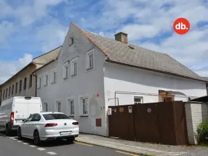Prodej rodinného domu, Toužim, Farní, 200 m2