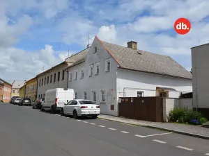 Prodej rodinného domu, Toužim, Farní, 200 m2