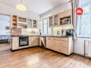 Prodej rodinného domu, Kyselka, 230 m2