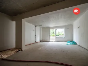 Prodej kanceláře, Karlovy Vary, Šumavská, 63 m2