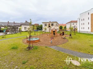 Pronájem bytu 2+kk, Olomouc, Třída Jiřího Pelikána, 53 m2