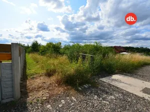 Prodej pozemku pro bydlení, Chbany, 915 m2