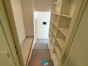 Pronájem bytu 2+kk, Teplice, Zemská, 47 m2