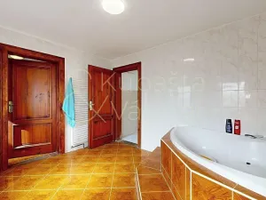 Prodej rodinného domu, Chroustovice, náměstí Josefa Haška, 205 m2