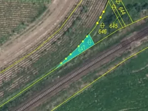 Prodej podílu pole, Hněvčeves, 2481 m2