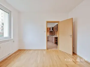 Prodej bytu 3+1, Tábor, Havanská, 64 m2
