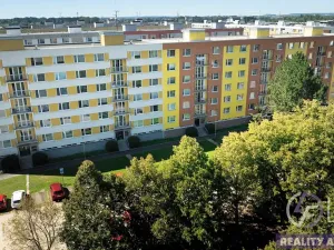 Prodej bytu 3+1, Hradec Králové, Formánkova, 70 m2
