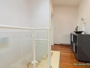 Prodej bytu 4+kk, Praha - Horní Počernice, U věže, 146 m2