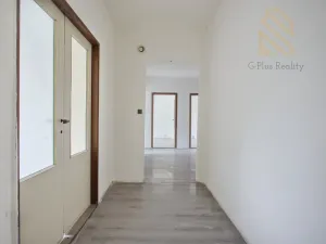 Pronájem bytu 4+1, Ústí nad Labem - Mojžíř, Jindřicha Plachty, 99 m2