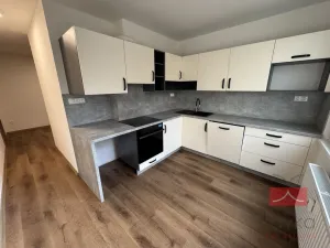 Pronájem bytu 4+1, Havlíčkův Brod, Smetanovo náměstí, 87 m2