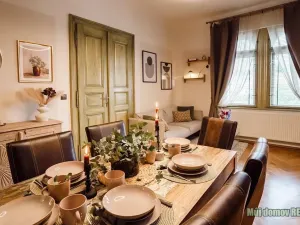 Pronájem bytu 3+1, Praha - Vyšehrad, Svobodova, 97 m2