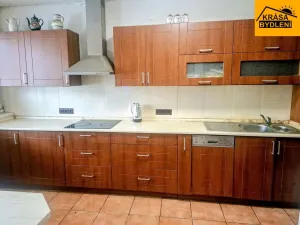 Prodej rodinného domu, Loučany, 250 m2