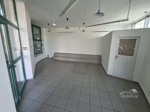 Pronájem obchodního prostoru, Frýdek-Místek - Frýdek, tř. T. G. Masaryka, 25 m2