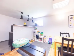 Prodej apartmánu, Staré Město - Stříbrnice, 450 m2