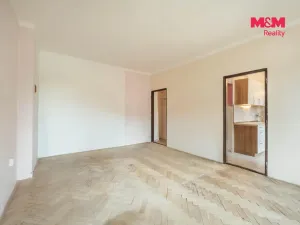 Prodej bytu 2+1, Praha - Hloubětín, Zelenečská, 48 m2