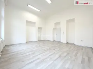 Pronájem kanceláře, České Budějovice - České Budějovice 1, Karla IV., 24 m2