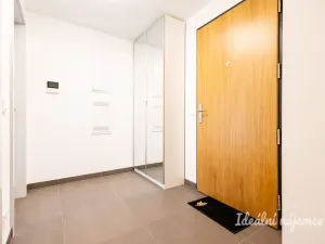 Pronájem bytu 2+kk, Praha - Dolní Chabry, Za Pískovnou, 52 m2