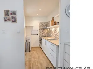 Prodej bytu 2+1, Kroměříž, náměstí Míru, 71 m2