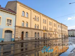 Prodej bytu 2+1, Kroměříž, náměstí Míru, 71 m2