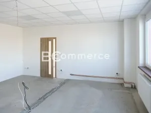 Pronájem skladu, Brno, 880 m2
