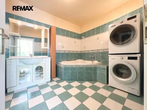 Prodej rodinného domu, Měšice, Topolová, 200 m2