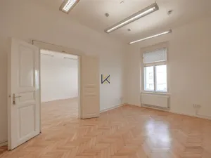 Pronájem kanceláře, Praha, Klimentská, 104 m2