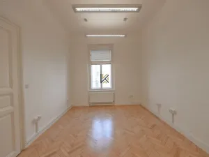 Pronájem kanceláře, Praha, Klimentská, 104 m2