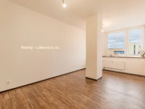 Pronájem bytu 2+kk, Ústí nad Labem - Ústí nad Labem-centrum, Velká Hradební, 70 m2