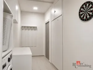 Prodej bytu 2+1, Plzeň - Jižní Předměstí, Kardinála Berana, 60 m2
