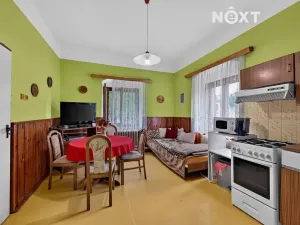 Prodej rodinného domu, Kožlany, Pražská, 200 m2