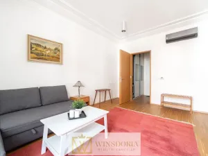 Pronájem bytu 1+kk, Praha, Eliášova, 28 m2