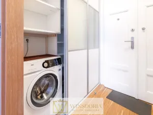 Pronájem bytu 1+kk, Praha, Eliášova, 28 m2