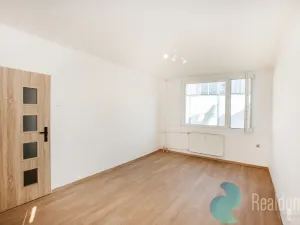 Pronájem bytu 2+kk, Benešov, Konopišťská, 40 m2