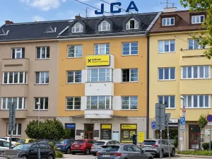 Pronájem kanceláře, Hradec Králové, Kollárova, 116 m2