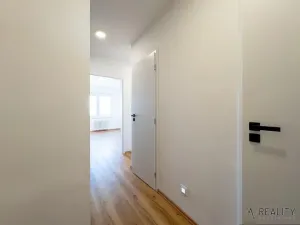 Pronájem bytu 2+1, Ostrava, Vršovců, 50 m2